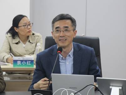 10周毅.jpg